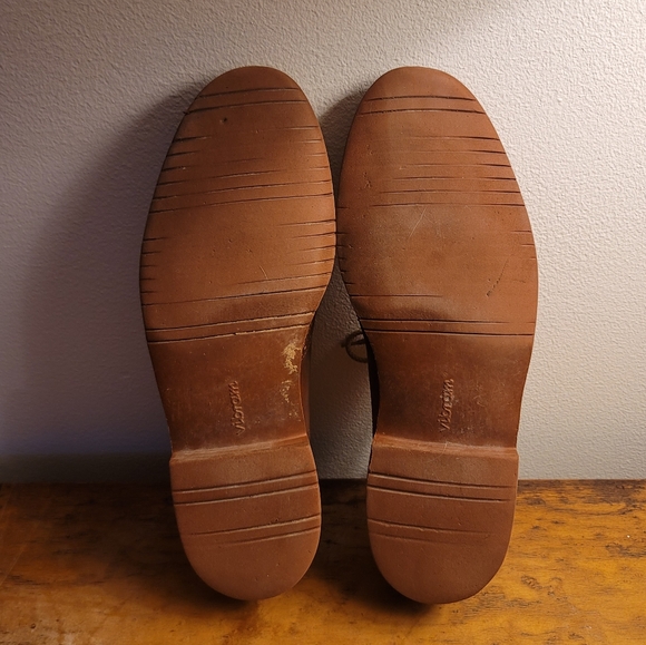 Johnston & Murphy Passport Saddle shoes 11.5b